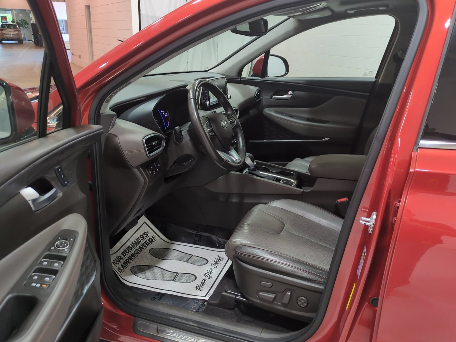 Used 2019 Hyundai Santa Fe AWD image 16