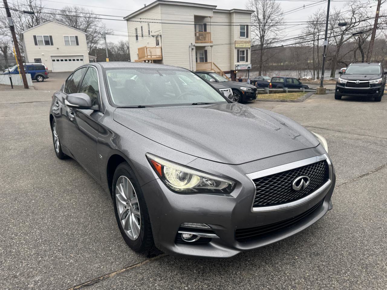Used 2016 INFINITI Q50 Premium RWD image 5