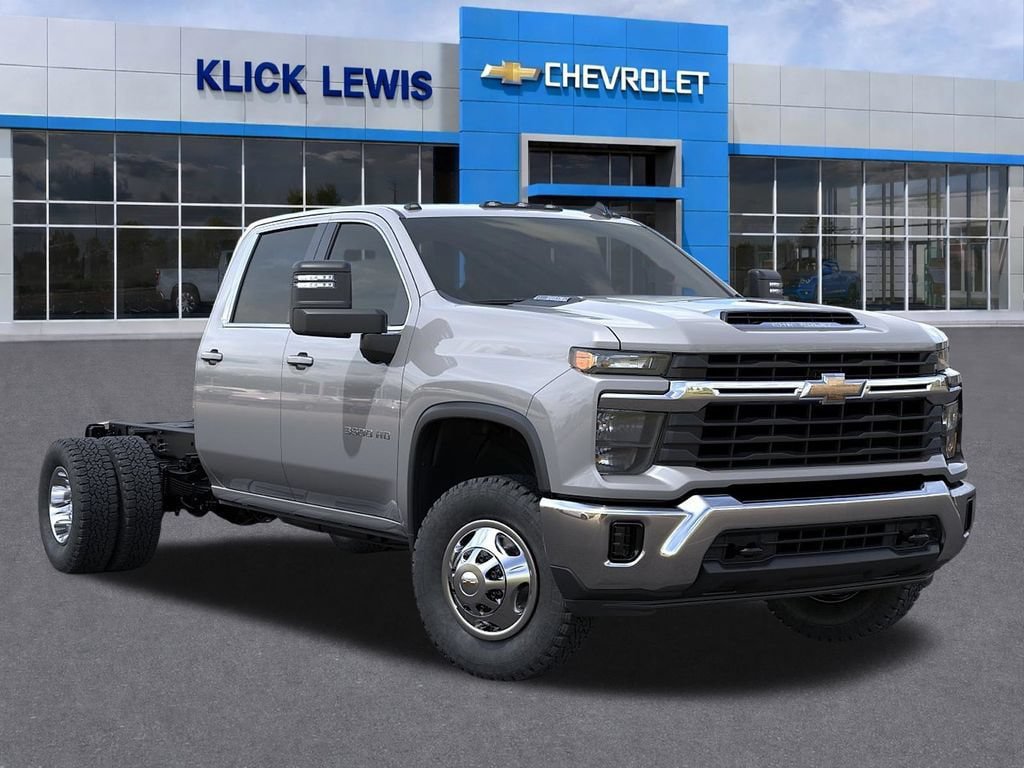 New 2026 Chevrolet Silverado 3500 LT w/ Convenience Package AWD/4WD image 7