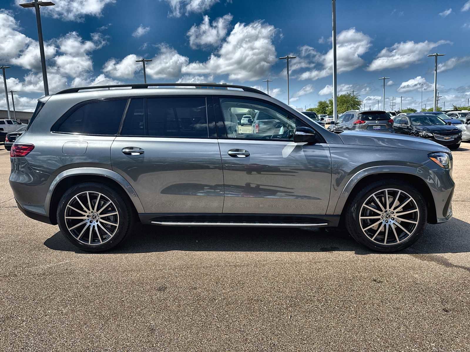 New 2026 Mercedes-Benz GLS 450 4MATIC image 10