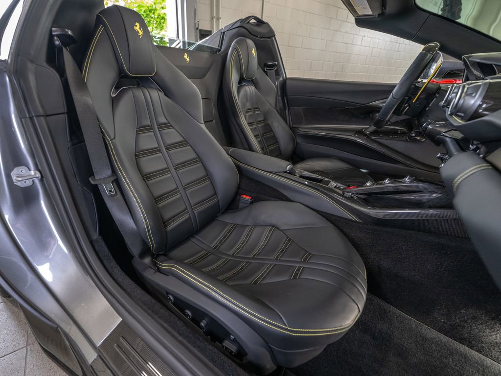Certified 2023 Ferrari 812 GTS RWD image 15