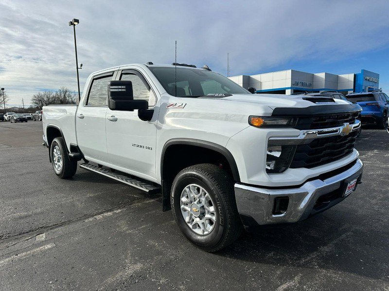 Used 2024 Chevrolet Silverado 2500 LT w/ All Star Edition image 2