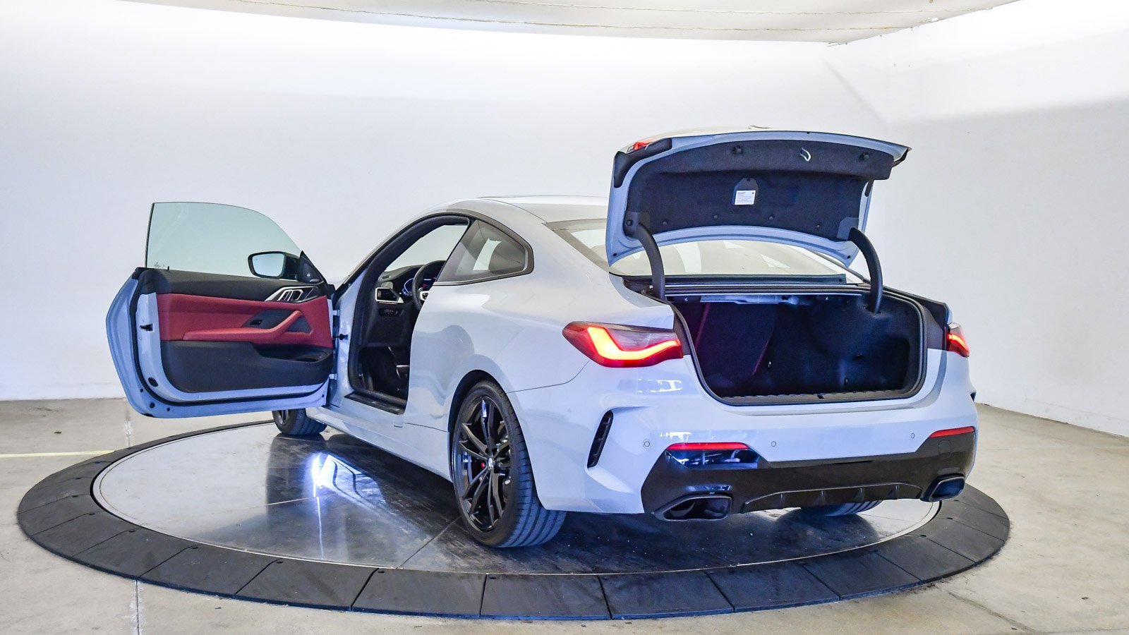 Certified 2023 BMW M440i Coupe w/ Premium Package image 31