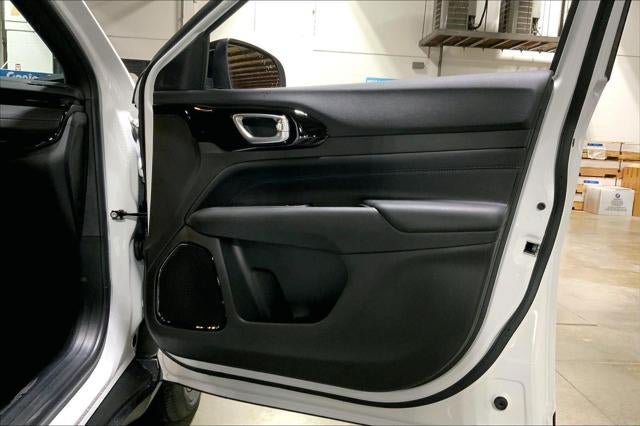 New 2026 Jeep Compass Latitude AWD/4WD image 50