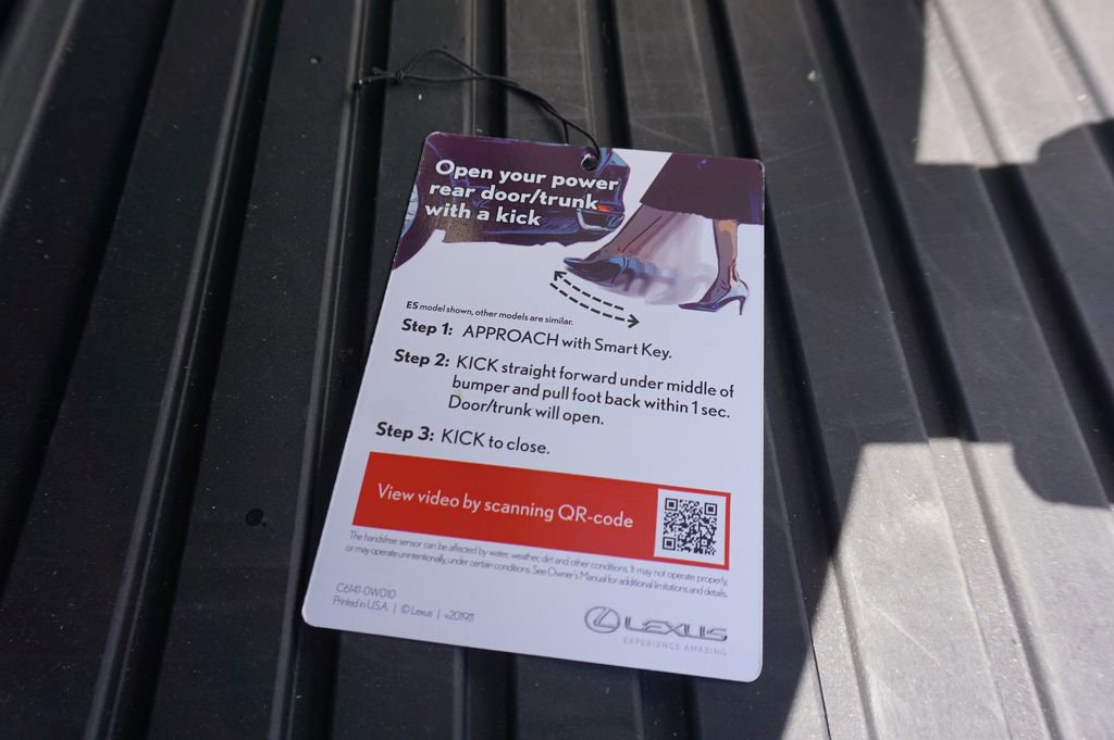 Used 2023 Lexus RX 350 Premium w/ Cold Area Package image 18