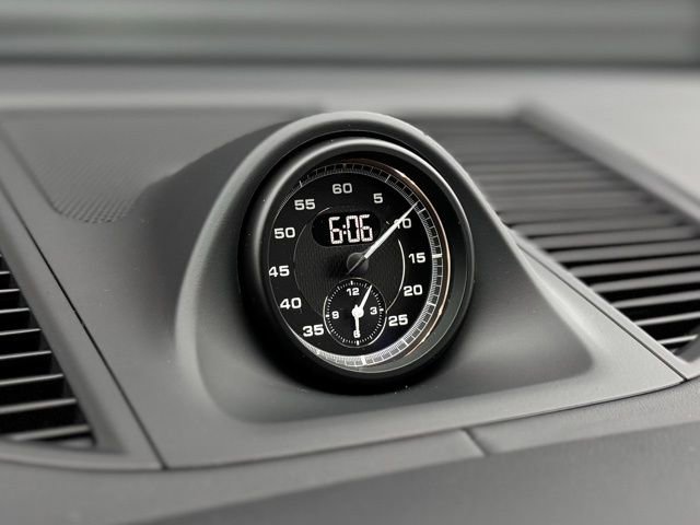New 2026 Porsche Macan Turbo AWD/4WD image 26