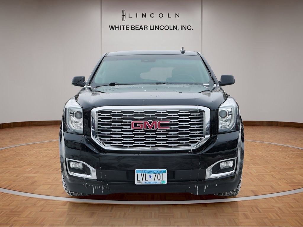 Used 2019 GMC Yukon Denali image 2