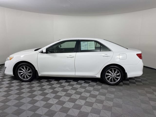 Used 2012 Toyota Camry LE FWD image 5