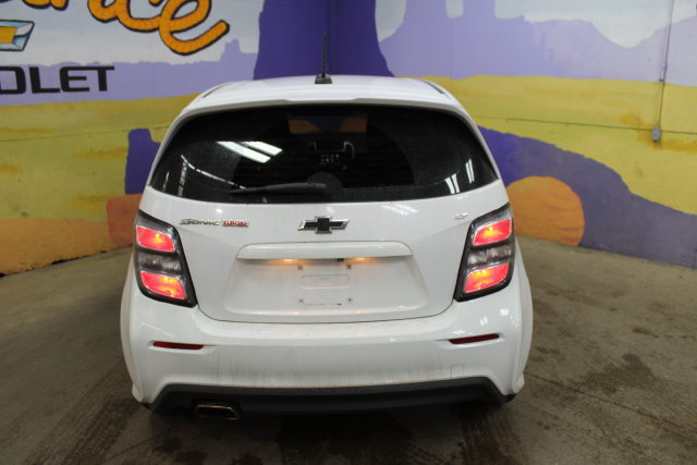 Used 2018 Chevrolet Sonic LT w/ True North Edition FWD image 7