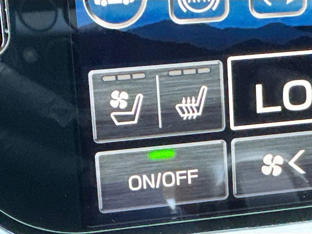 Used 2023 Subaru Outback Touring image 25