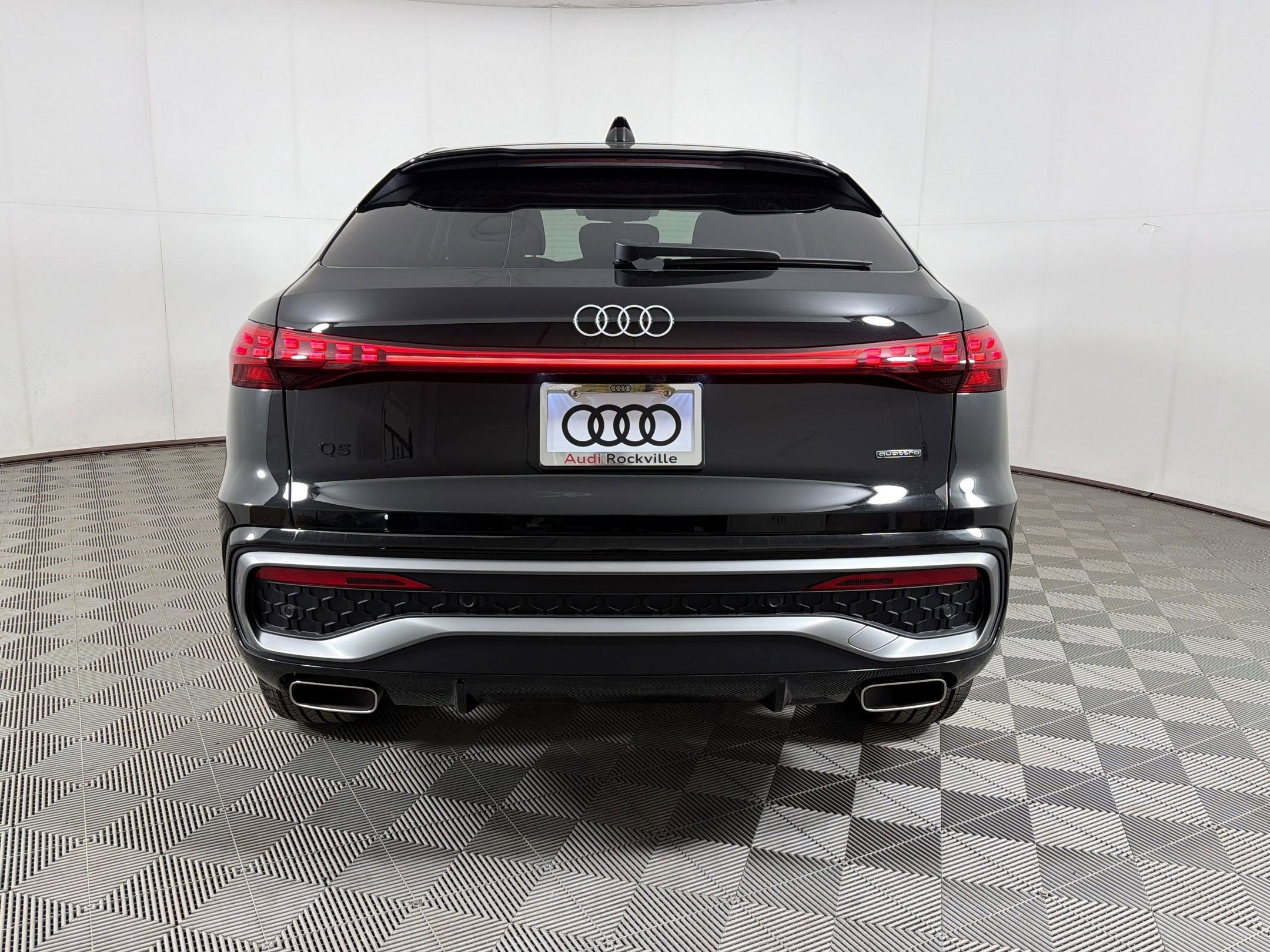 New 2026 Audi Q5 Premium Plus AWD/4WD image 10