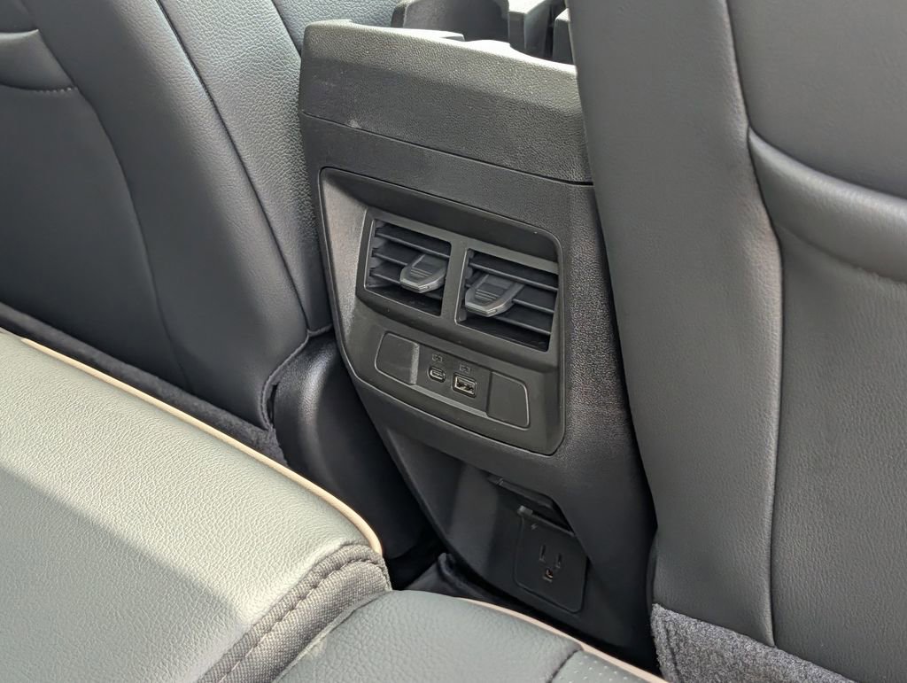 New 2026 GMC Canyon Denali AWD/4WD image 33