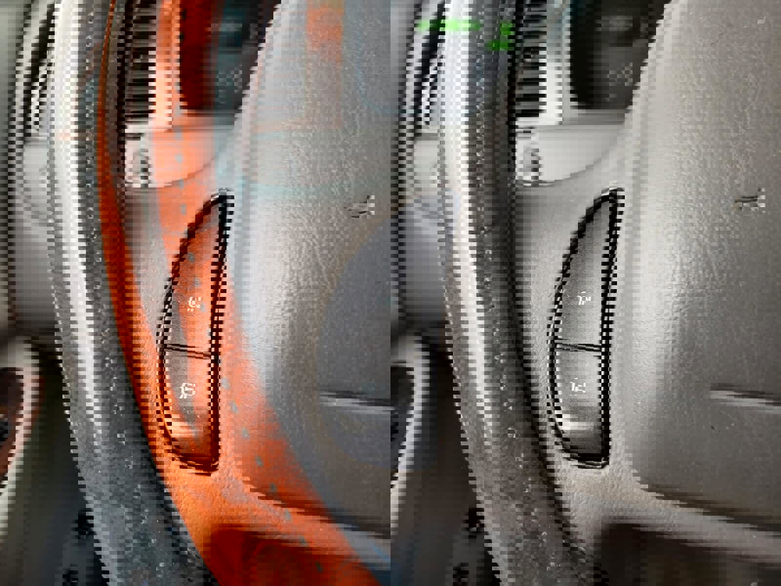 Used 2001 Lincoln Town Car Executive image 12