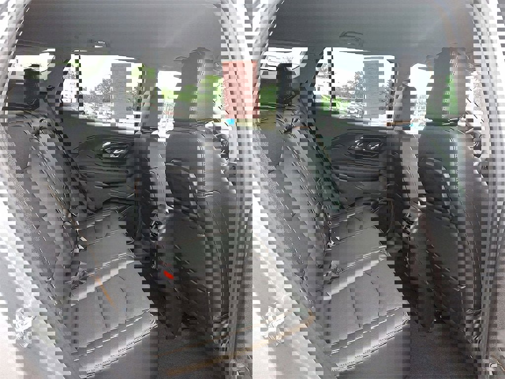 Certified 2023 GMC Terrain AT4 image 29