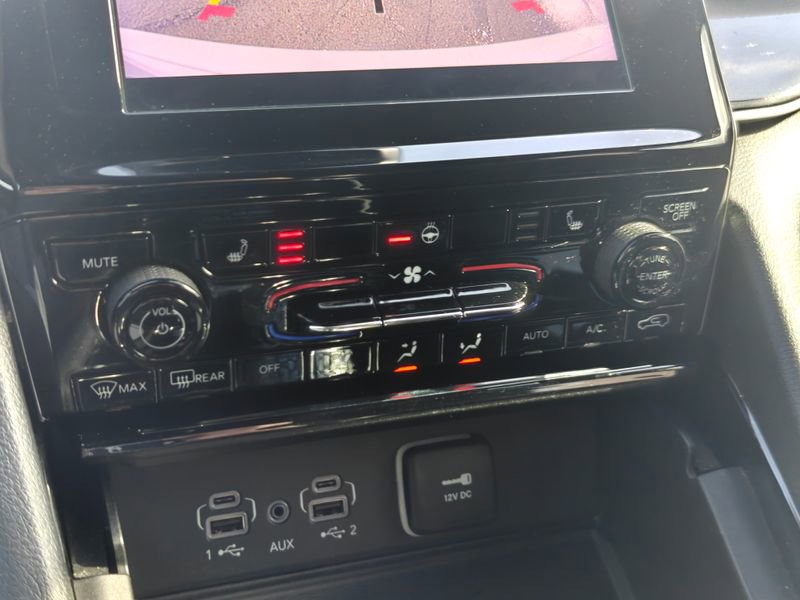 Used 2023 Jeep Grand Cherokee Altitude image 33