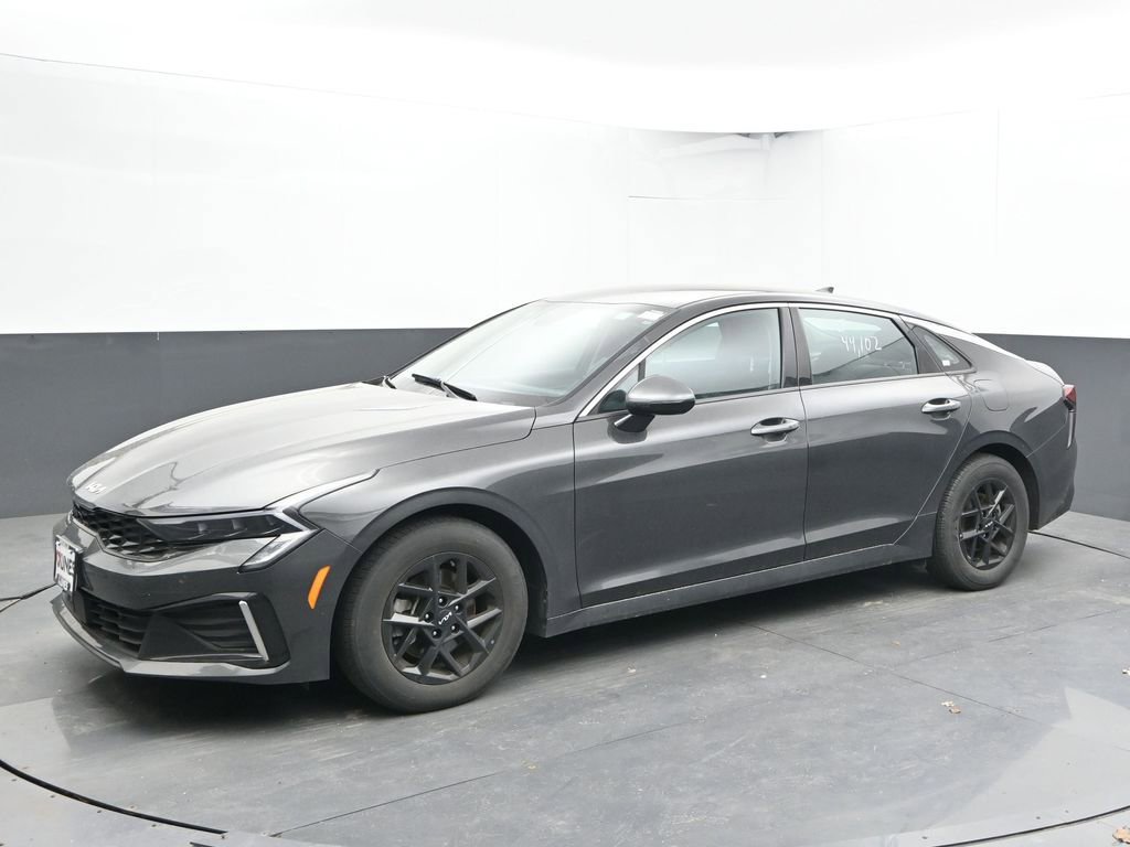 Used 2025 Kia K5 LXS FWD image 6