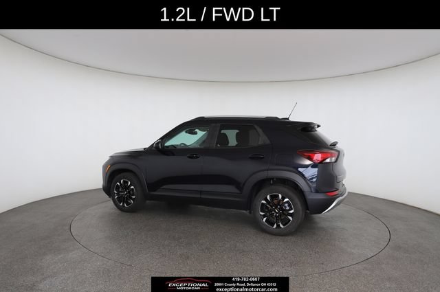 Used 2021 Chevrolet TrailBlazer LT w/ Premium Seating Package FWD image 9