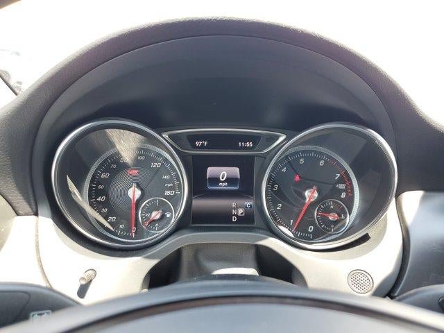 Used 2019 Mercedes-Benz CLA 250 image 24