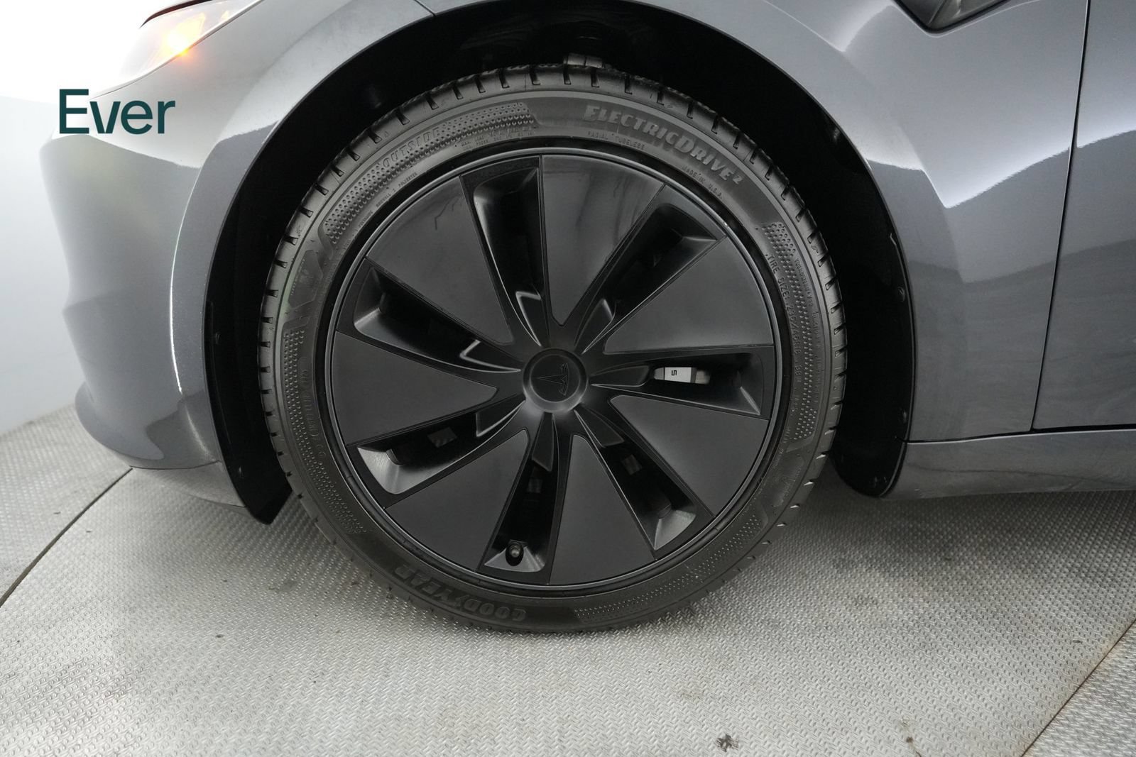 Used 2024 Tesla Model 3 Long Range AWD/4WD image 19
