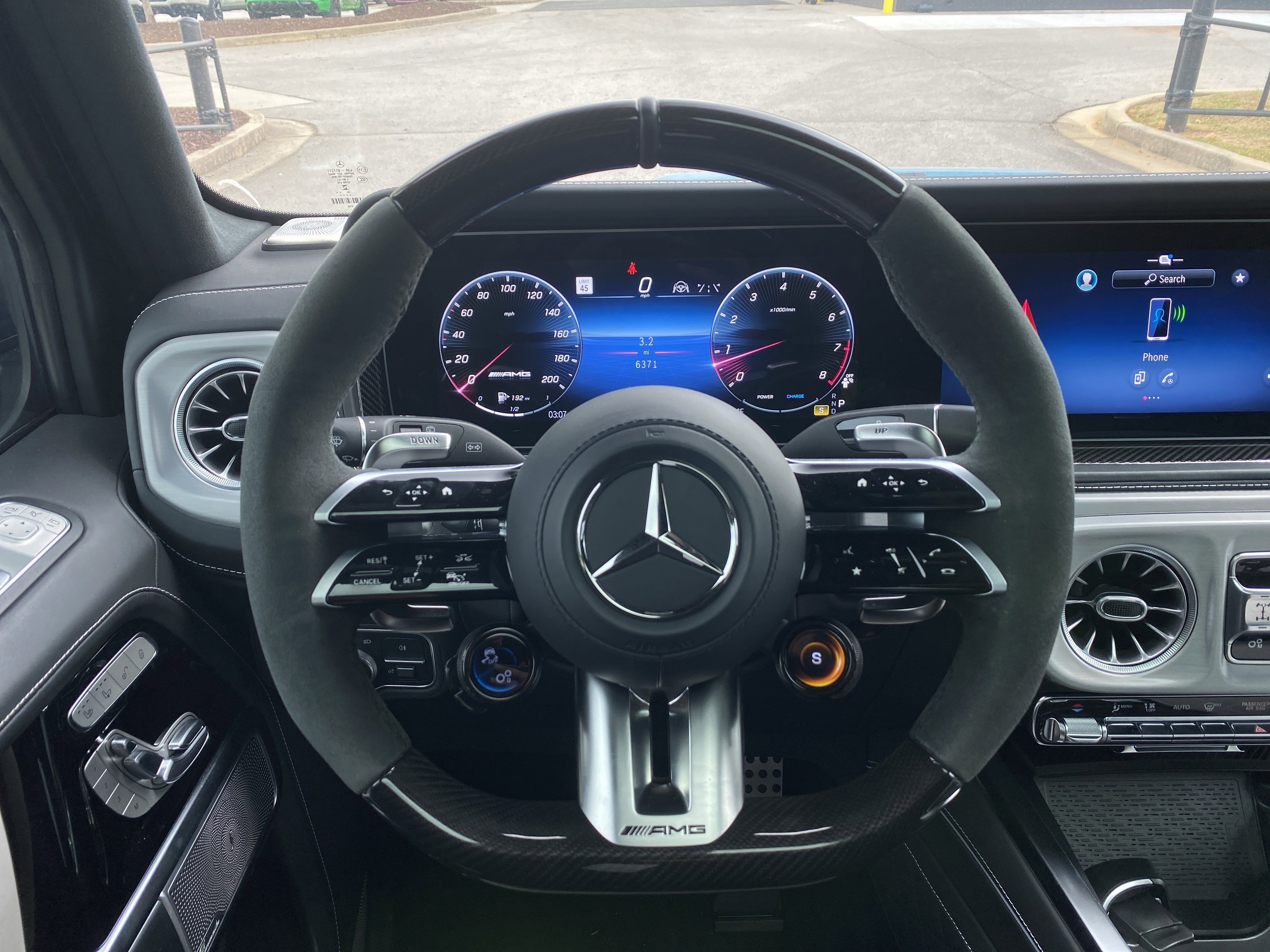 Used 2025 Mercedes-Benz G 63 AMG 4MATIC image 37