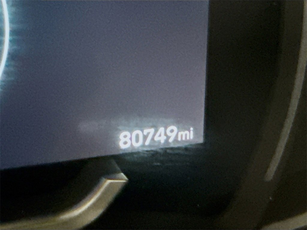 Used 2020 Hyundai Santa Fe SEL w/ Convenience Package image 4