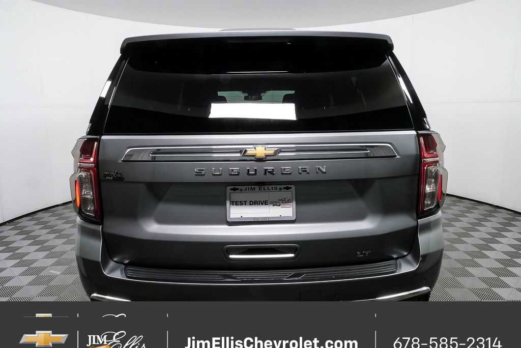 Certified 2024 Chevrolet Suburban LT image 30