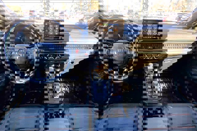 Used 2025 Honda CR-V Sport-L image 15