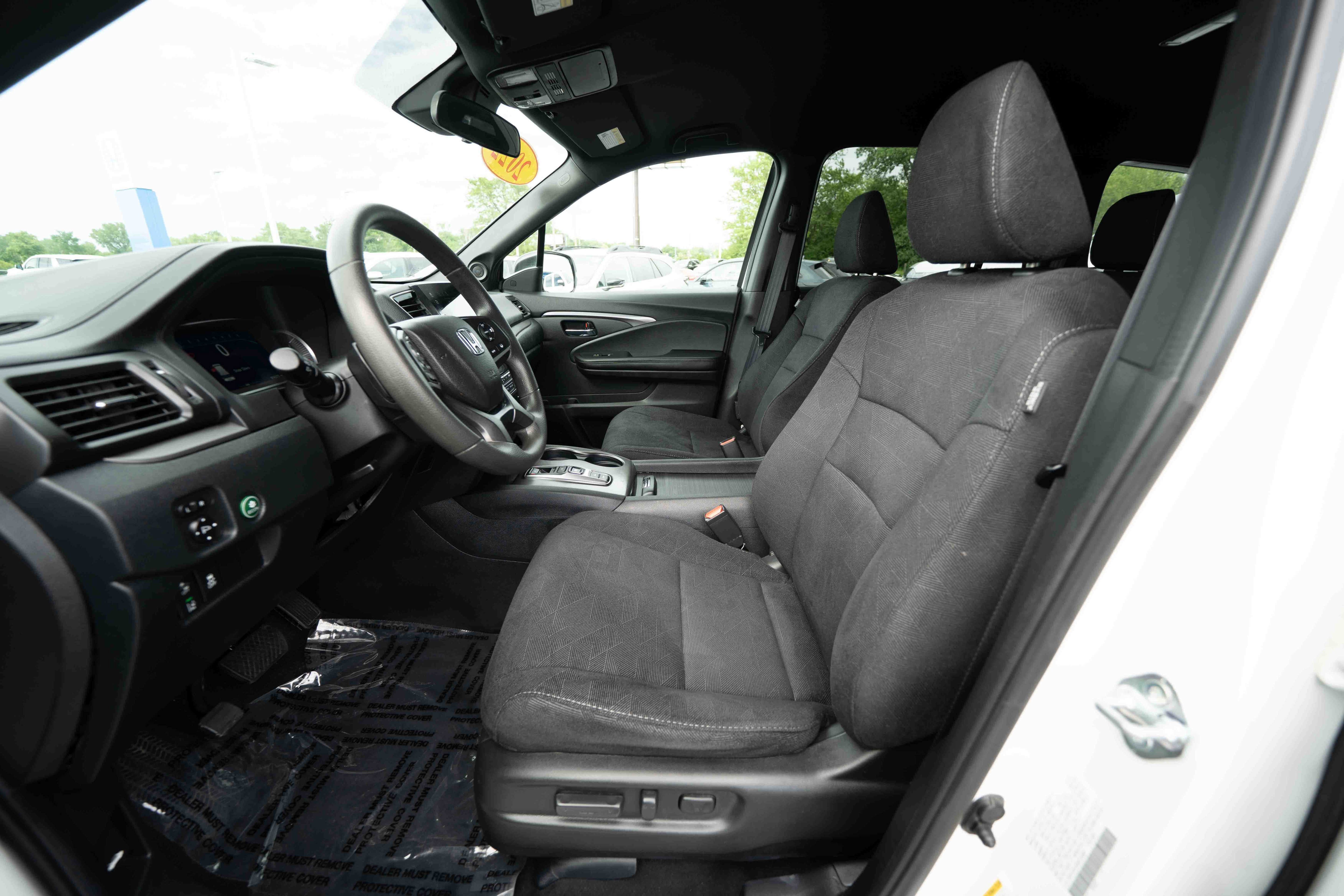 Used 2022 Honda Pilot Sport image 9