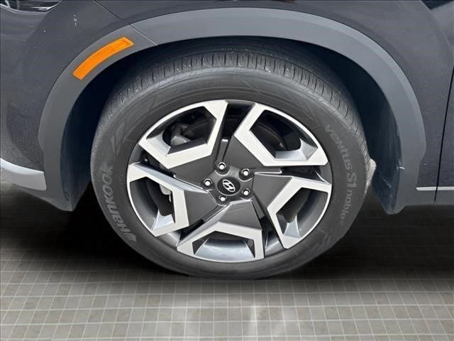 Used 2023 Hyundai Palisade Limited FWD image 21