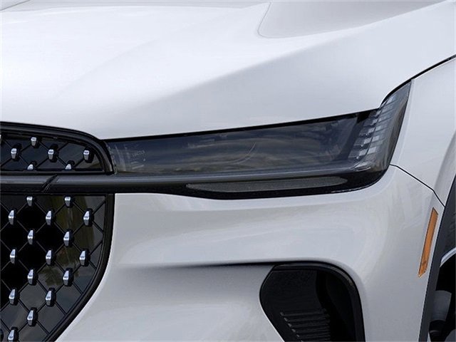 New 2025 Lincoln Nautilus Premier AWD/4WD image 18