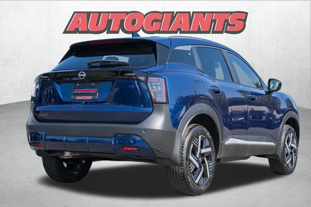 New 2026 Nissan Kicks SV image 4
