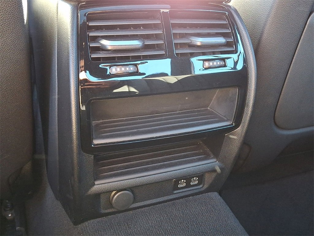 Used 2023 BMW 530e xDrive image 11