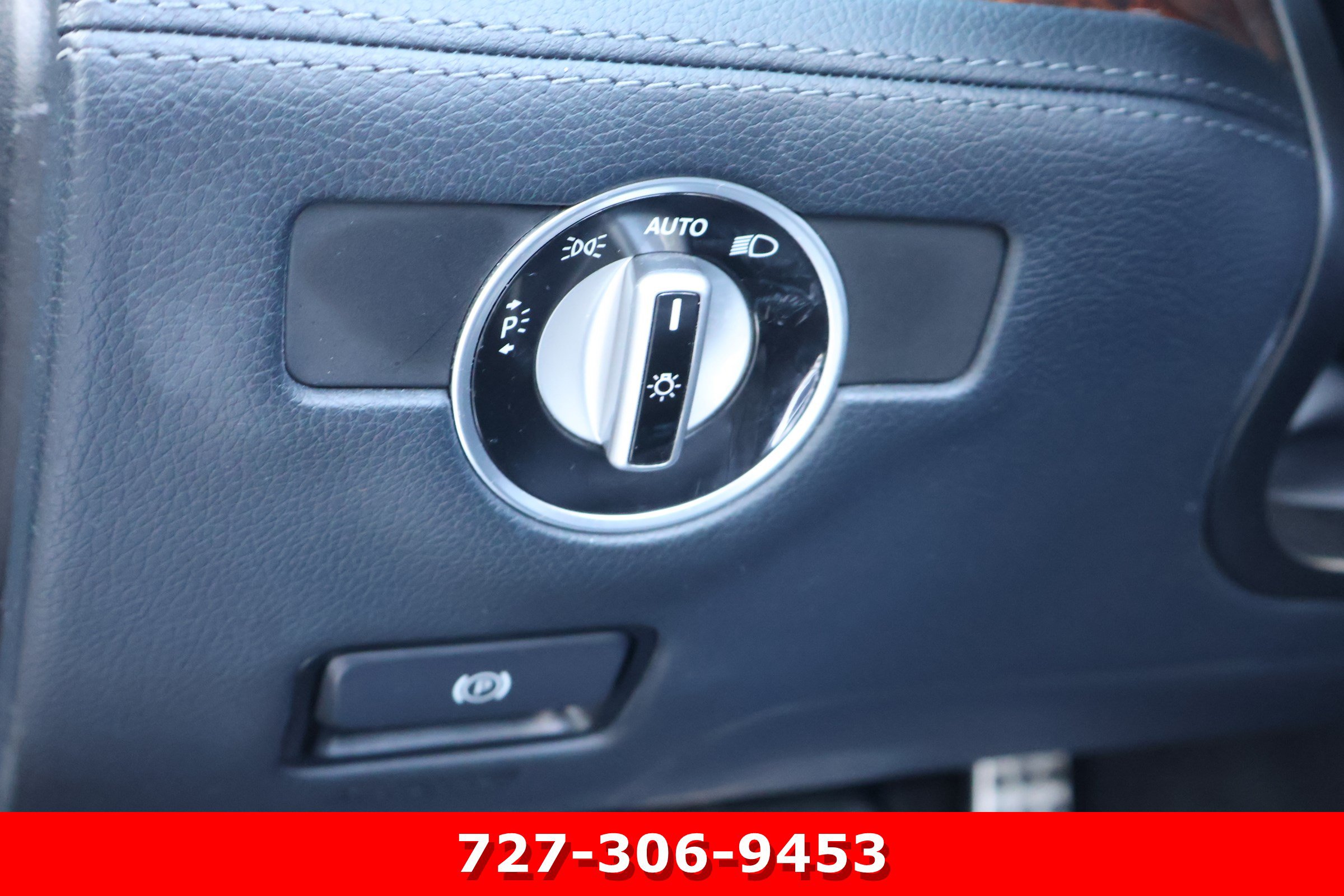 Used 2017 Mercedes-Benz SL 550 image 19