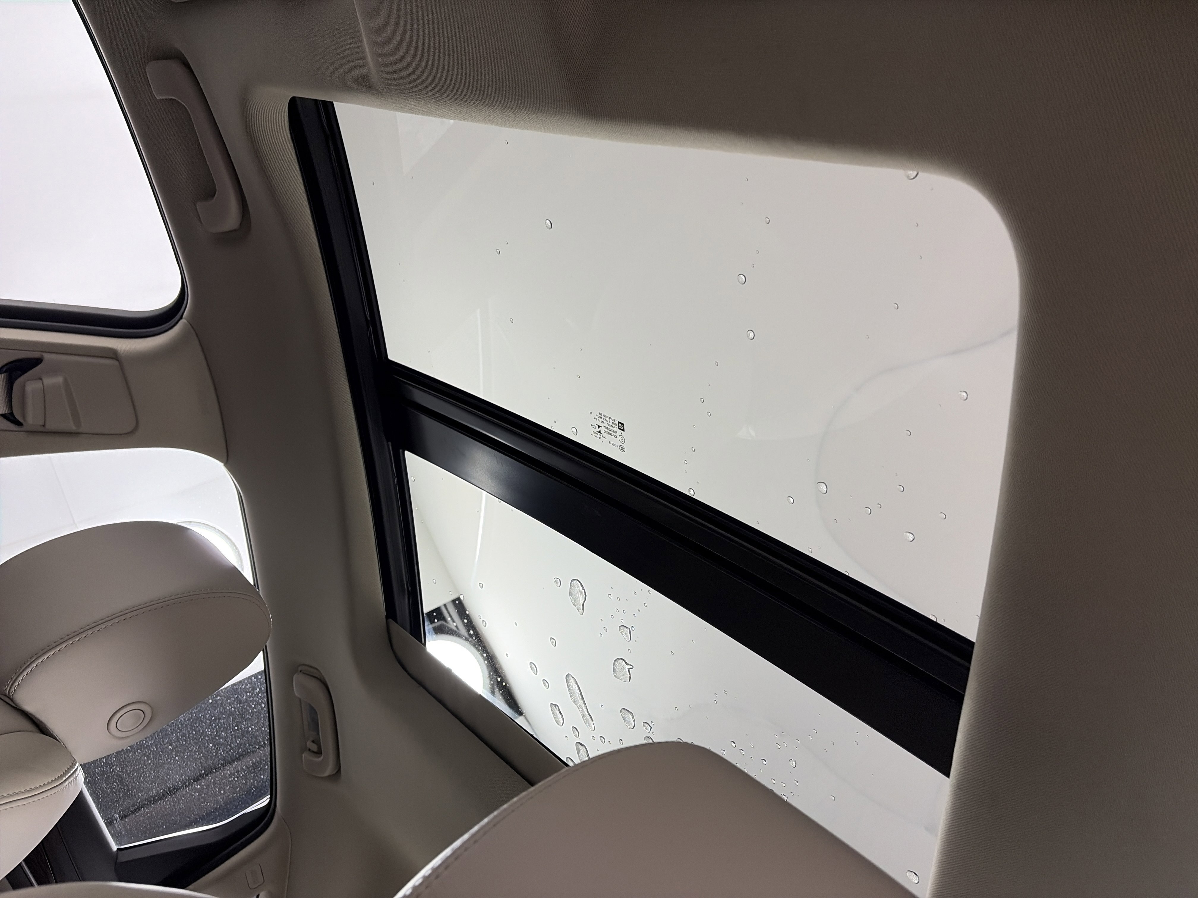 Used 2017 Buick LaCrosse Essence w/ Sun and Shade Package image 17