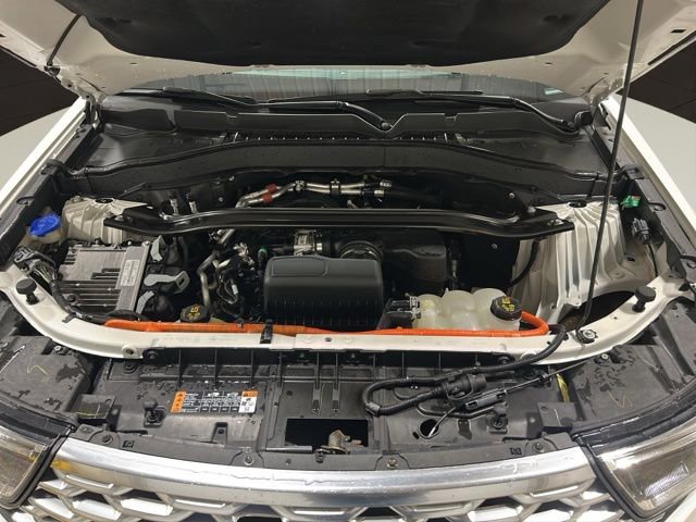 Used 2021 Ford Explorer Platinum w/ Premium Technology Package image 27