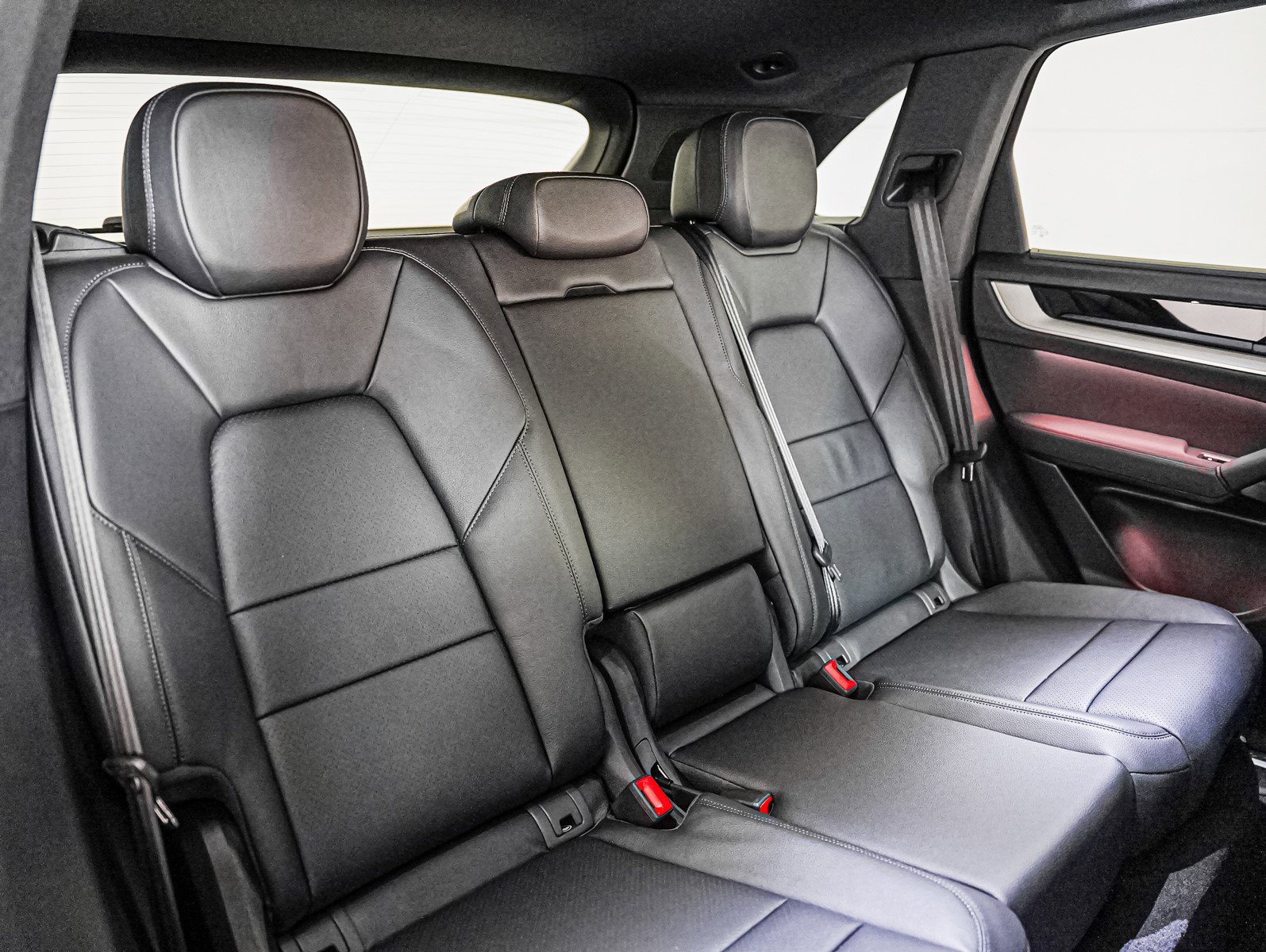 New 2026 Porsche Cayenne E-Hybrid image 6