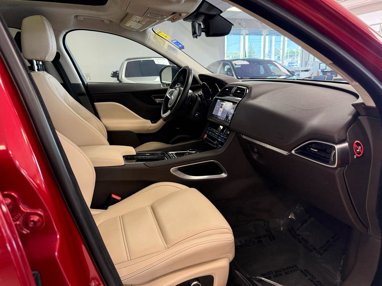 Used 2019 Jaguar F-PACE Prestige AWD/4WD image 26