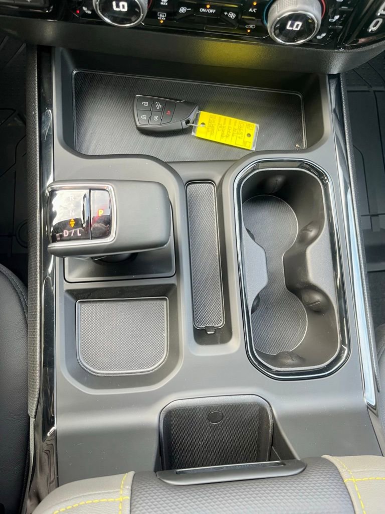 New 2026 Chevrolet Silverado 1500 ZR2 AWD/4WD image 18