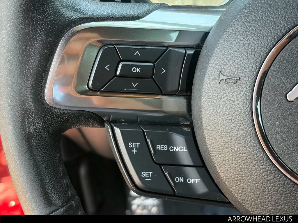 Used 2016 Ford Mustang Coupe RWD image 16