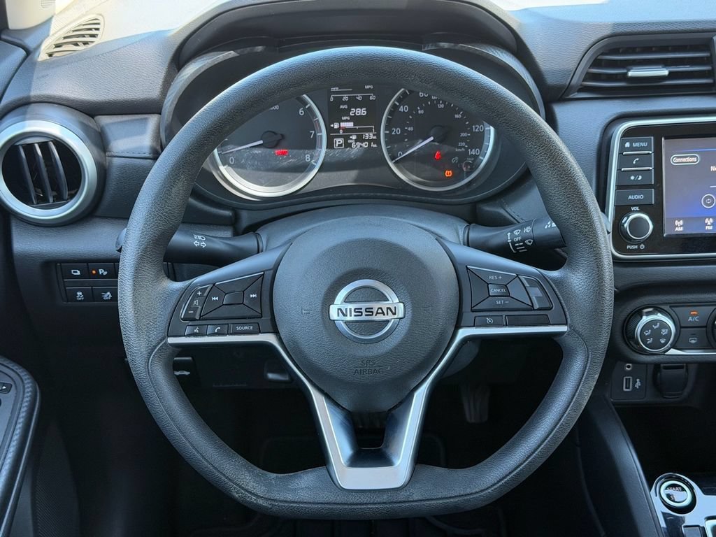 Used 2020 Nissan Versa S FWD image 18