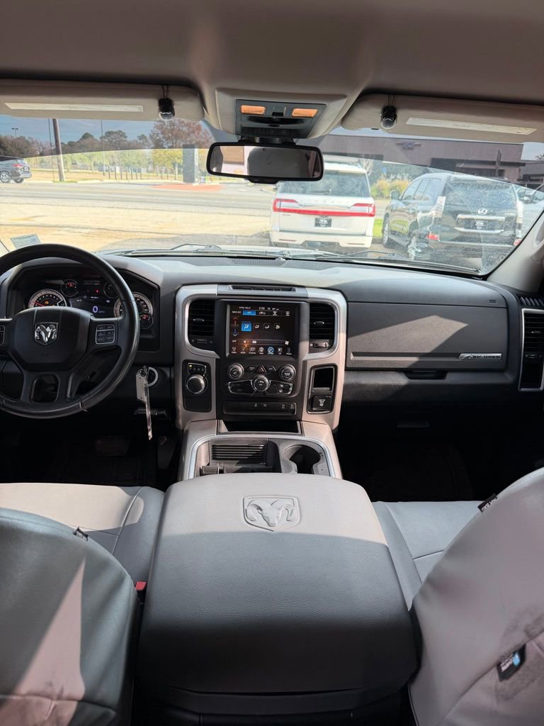 Used 2016 RAM 1500 Big Horn image 13