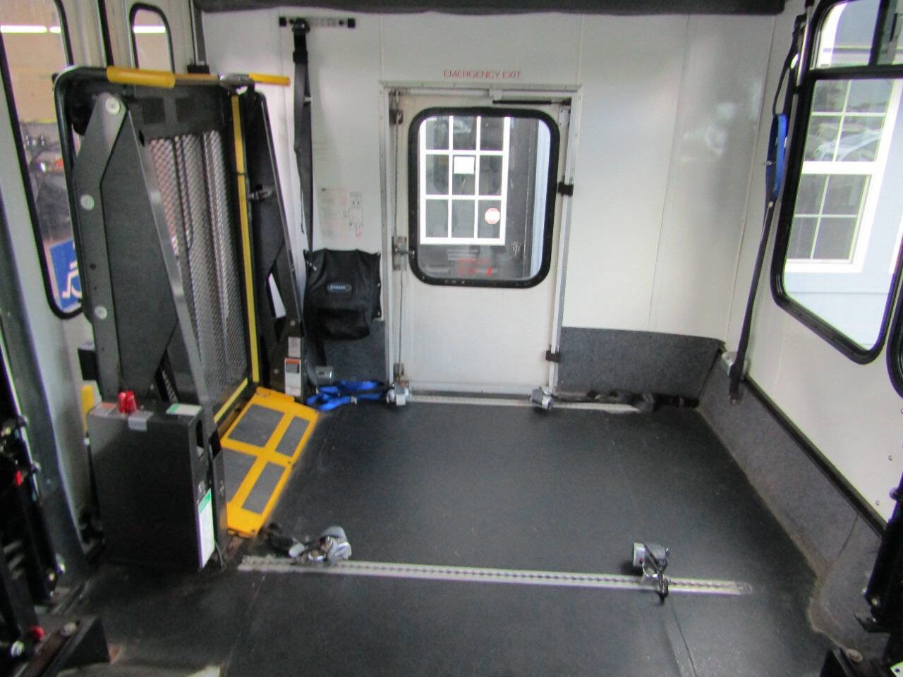 Used 2017 Ford E-350 and Econoline 350 Super Duty w/ Shuttle Bus Prep Package image 8