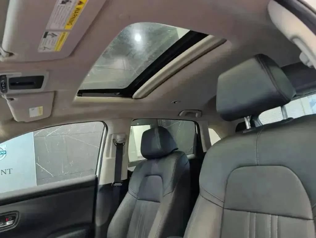 Used 2024 Honda HR-V EX-L image 67