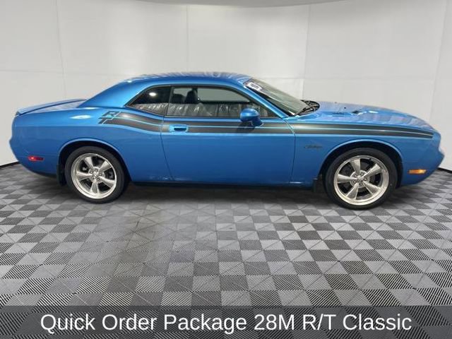 Used 2010 Dodge Challenger R/T image 2