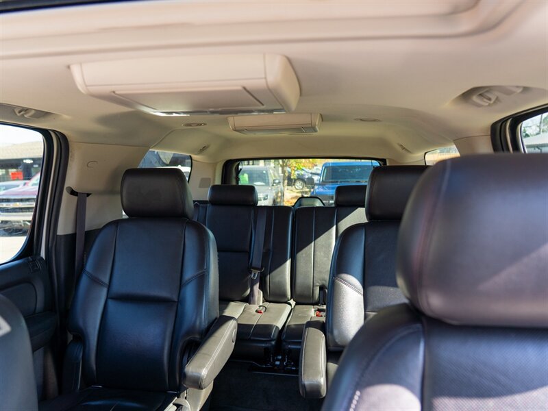 Used 2013 Chevrolet Suburban LTZ AWD/4WD image 25