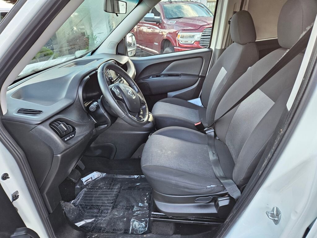 Used 2017 RAM ProMaster City Tradesman SLT w/ Rear Back-up Camera Group image 16