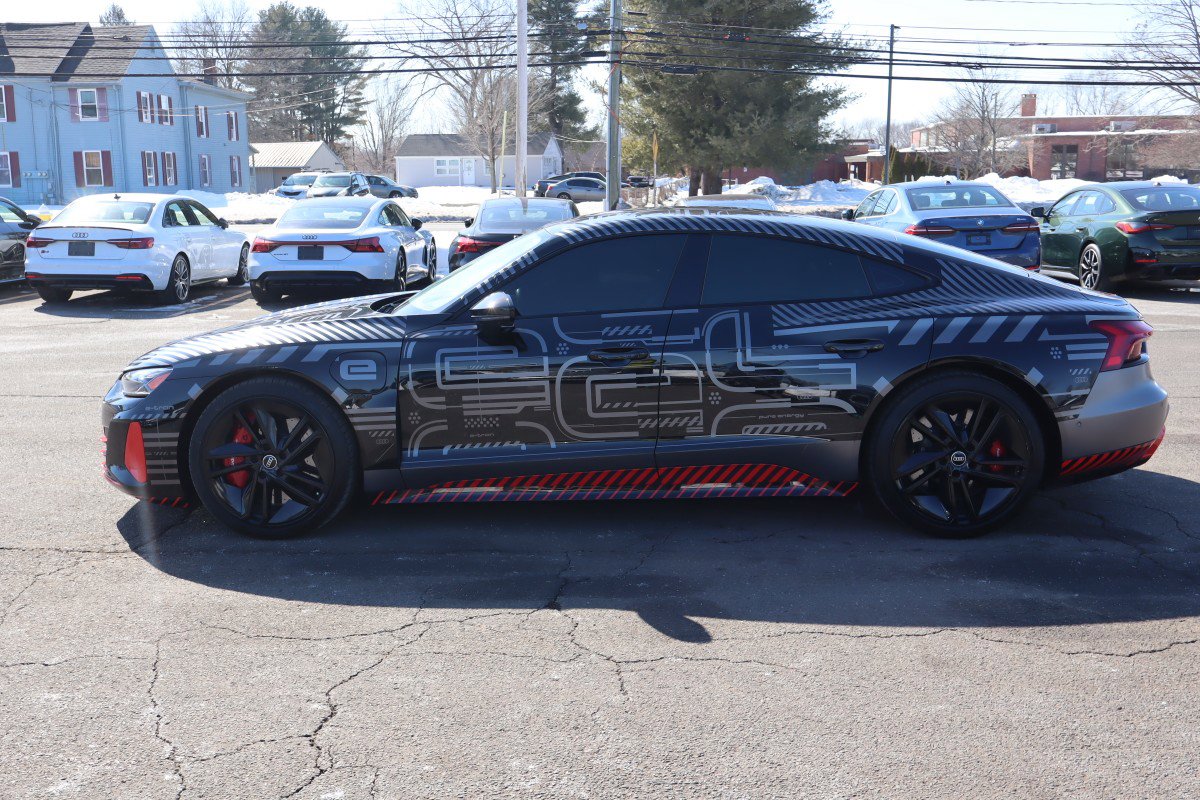 Used 2023 Audi RS e-tron GT image 8