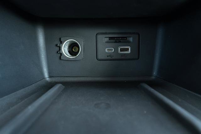 Used 2021 GMC Acadia Denali w/ Denali Technology Package image 23