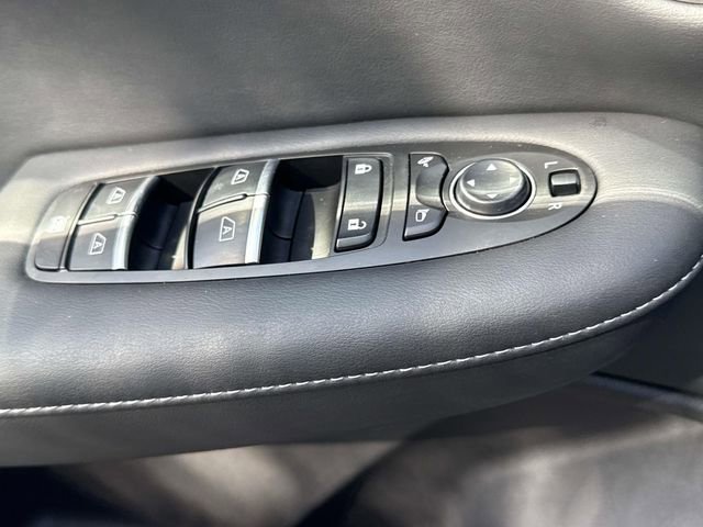 Certified 2025 INFINITI QX50 Luxe image 28