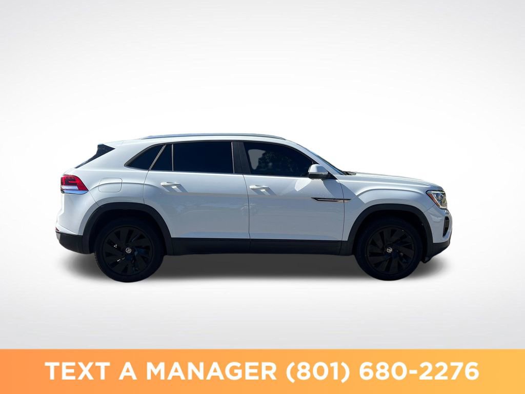 Used 2024 Volkswagen Atlas Cross Sport SE AWD/4WD image 6